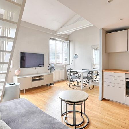 Appartement St Dom Face - Vue Tour Eiffel à Paris Extérieur photo